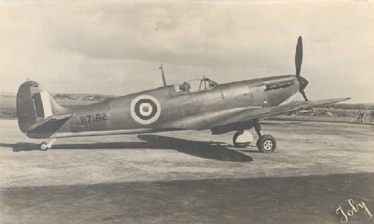 ‘Toby’ (Mark 1; Serial Number R 7162) b&w postcard